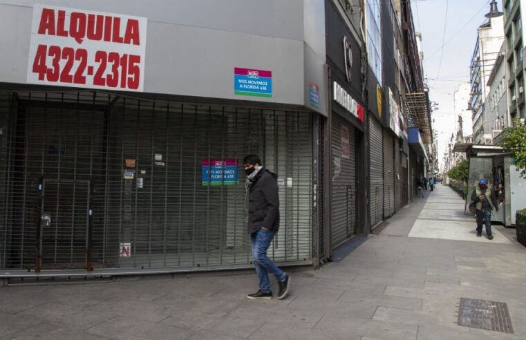 Según CAC, se disparó un 263% la cantidad de locales en alquiler y venta en Capital Federal