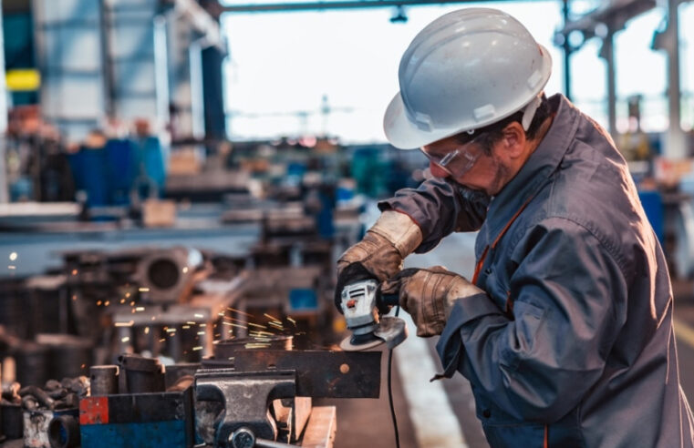 Según la UIA hubo una «clara desaceleración» del empleo en la Industria