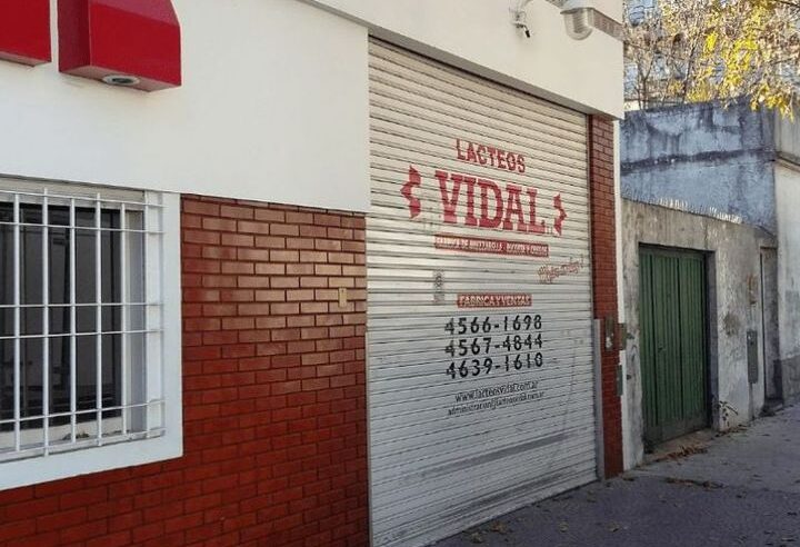 Las cámaras industriales repudiaron el bloqueo a la planta de Lácteos Vidal en Carlos Casares
