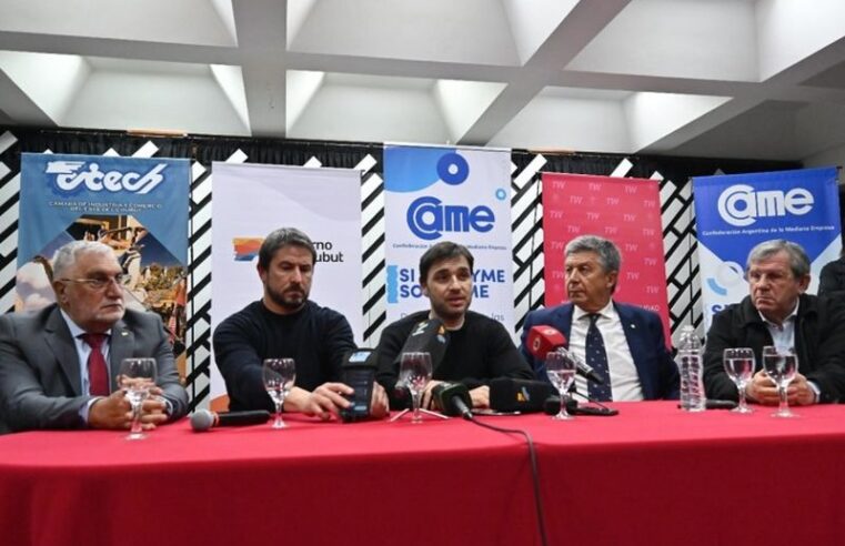CAME y Nacho Torres firmaron convenio para desarrollo de Centro Comercial Abierto en Trelew