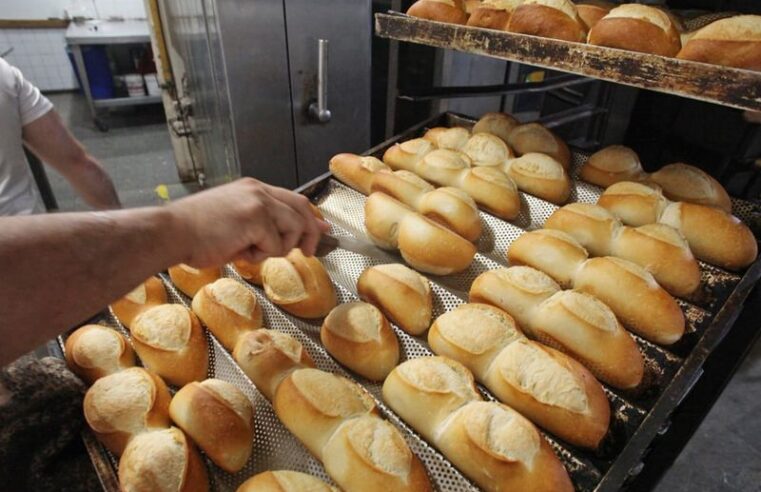 Cerraron 1700 panaderías en el país y panaderos reclamaron en Merlo con un «panazo»
