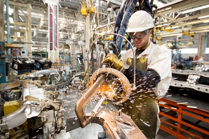 Entidades industriales bonaerenses advierten sobre el impacto de la caída de la actividad industrial 