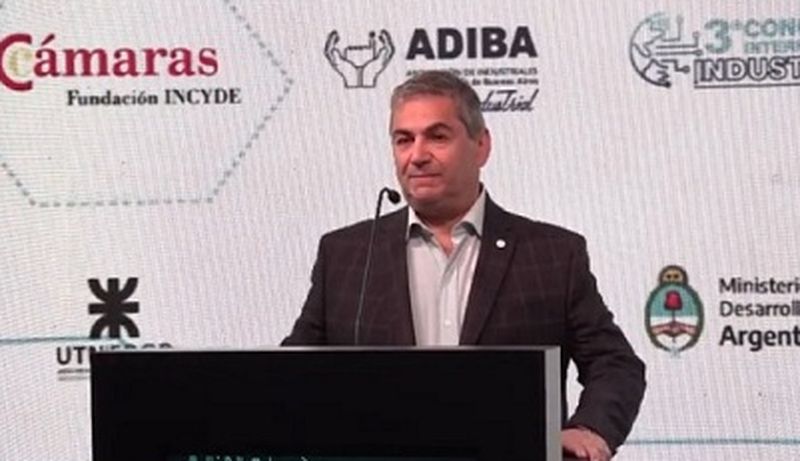Siro: «La baja de impuestos a las regiones más castigadas debe ser por ley»